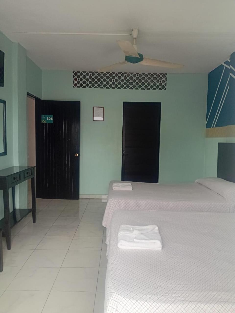 Hotel Acuario Catemaco Luaran gambar